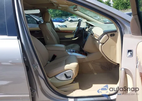 2008 Mercedes-Benz R 350 4Matic из США, поврежденный, VIN 4JGCB65E78A076881